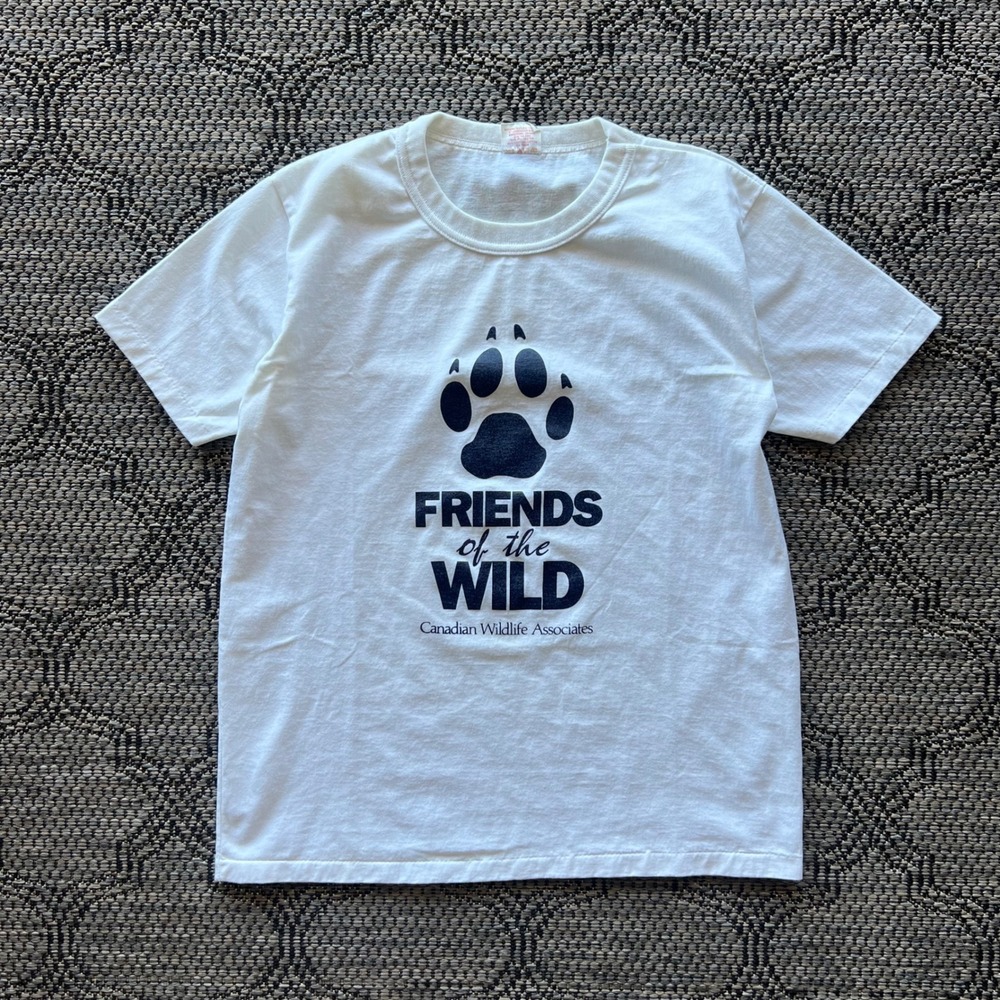 Vintage Canada Wildlife T-Shirt Mens Medium White Paw Print Nature Animal 80s